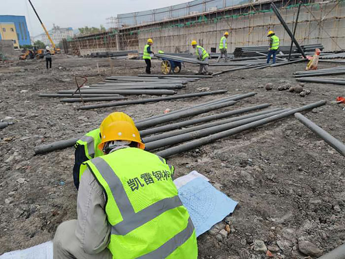 瑞金螺栓球网架结构